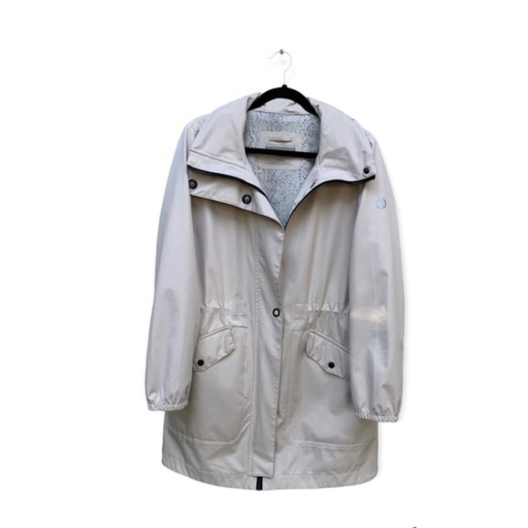 Bernardo Jackets & Blazers - 𝅺SOLD- bernardo women light raincoat jacket